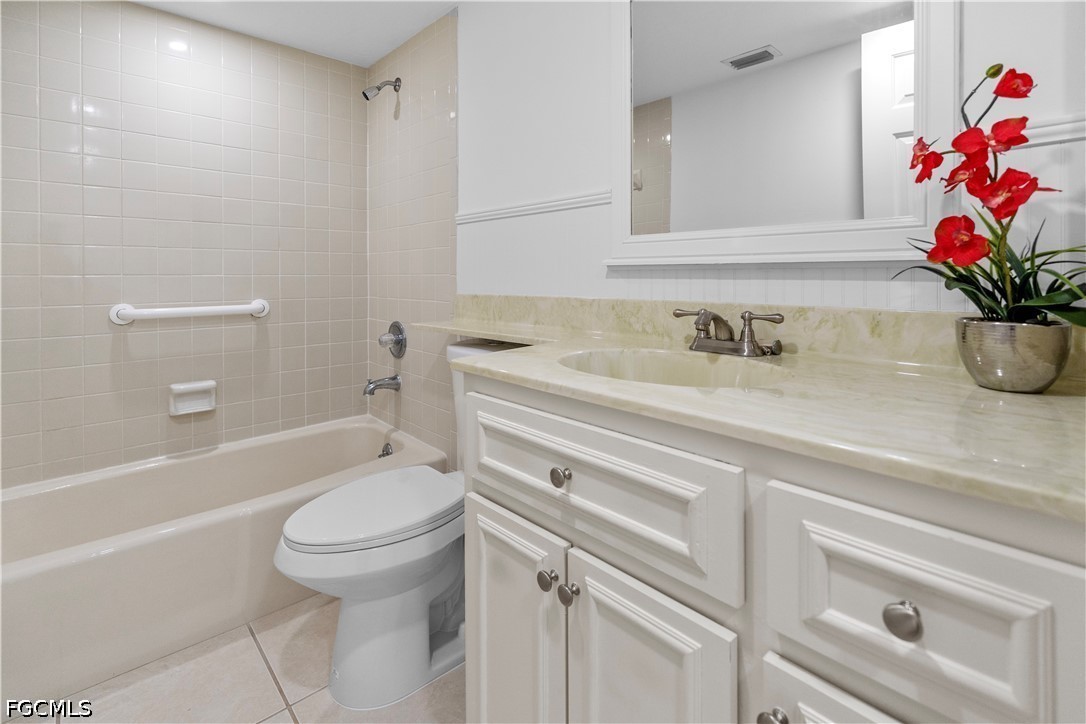 2 Bed Condominium for Sale in Sparrowood, photo 10