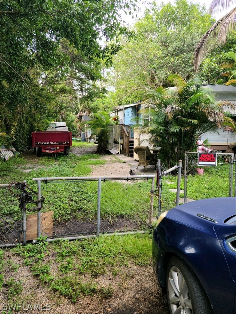 1 bed home in Naples