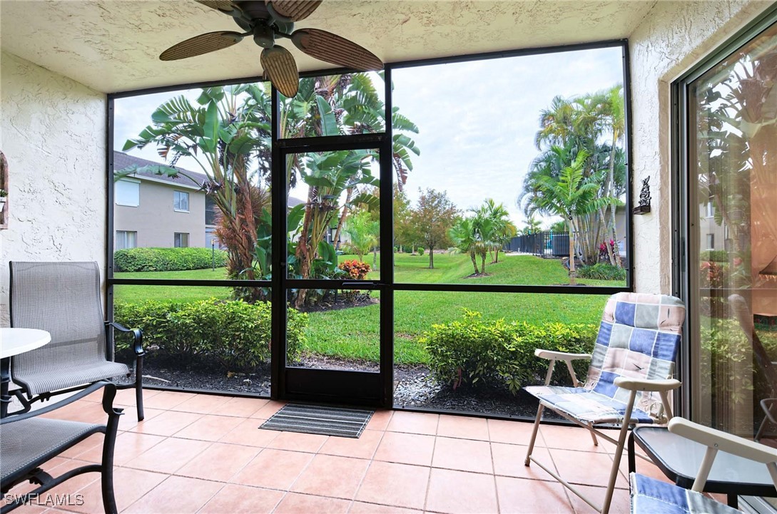 2 bed home in Naples