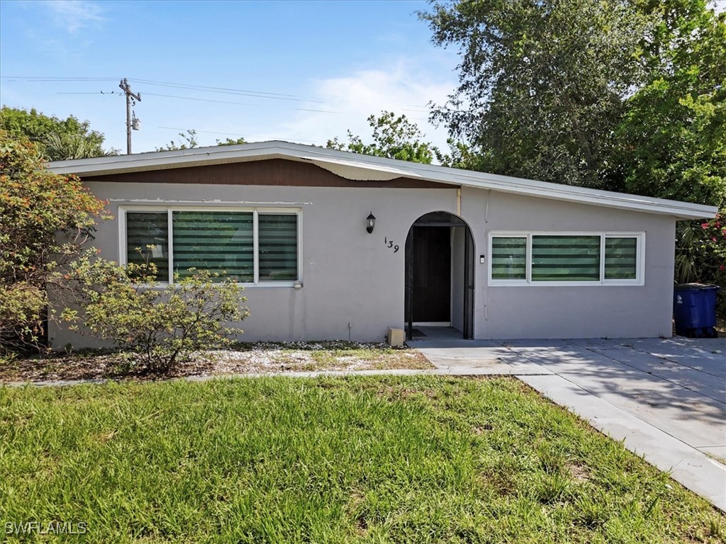 3 bed home in Lehigh Acres