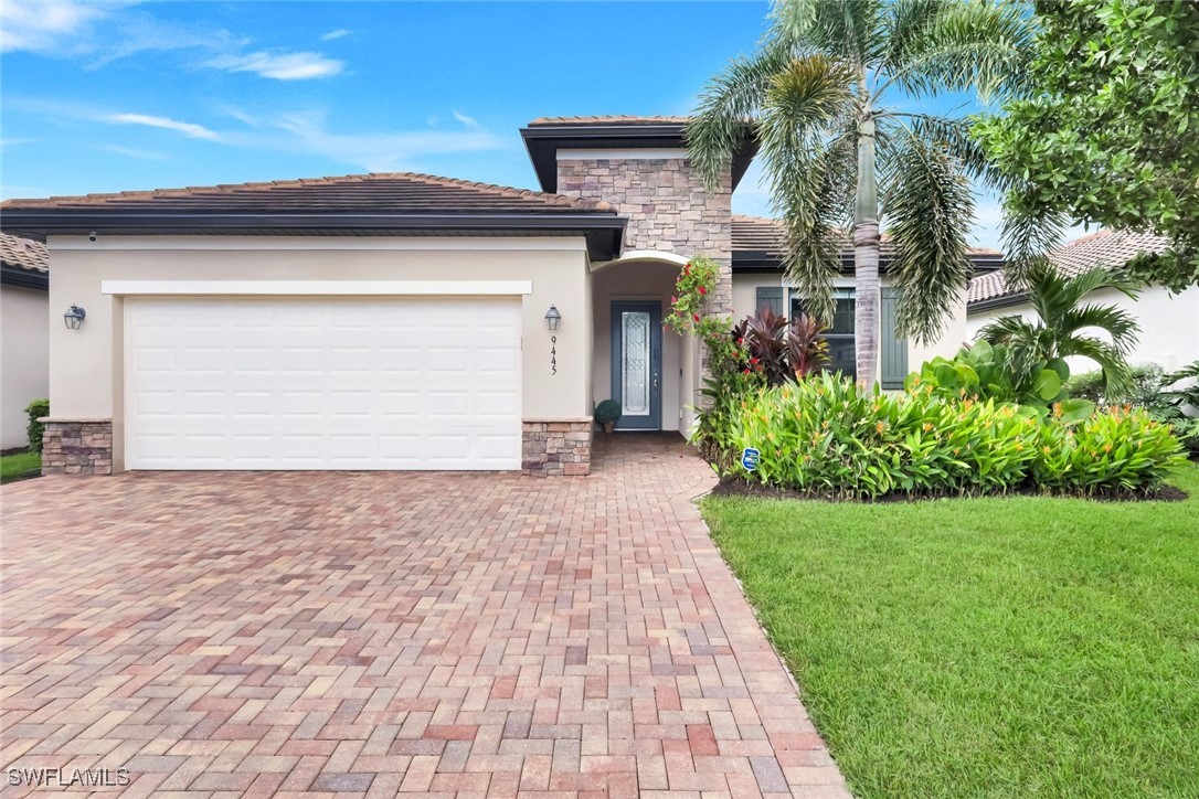 3 bed home in Naples