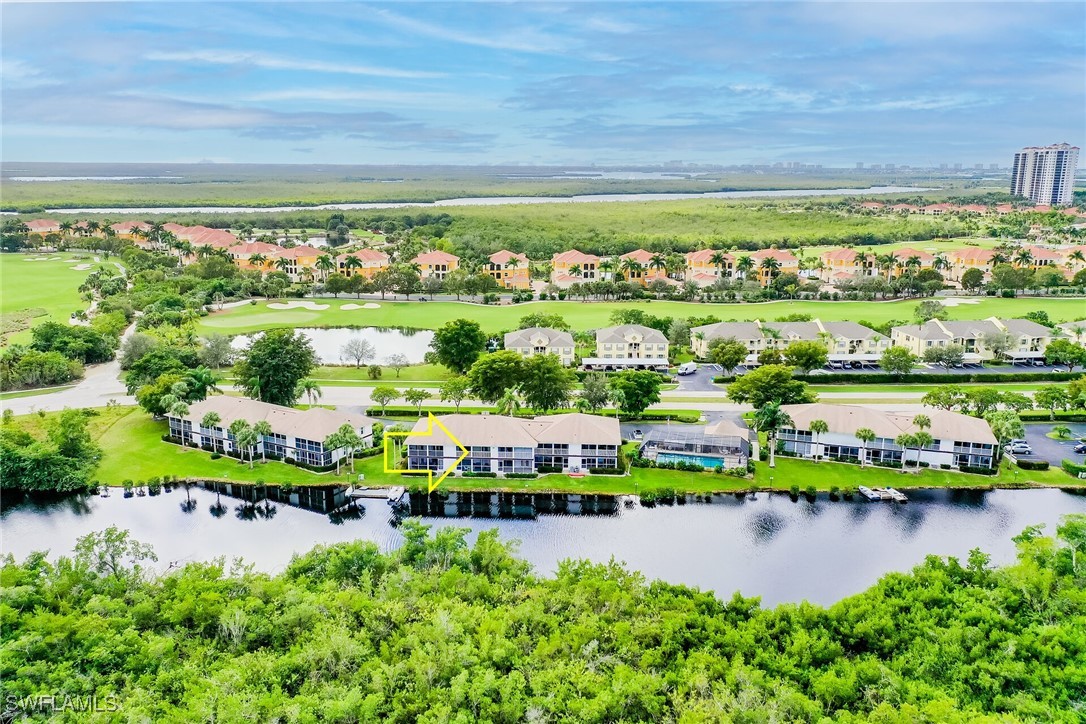 2 bed home in Naples