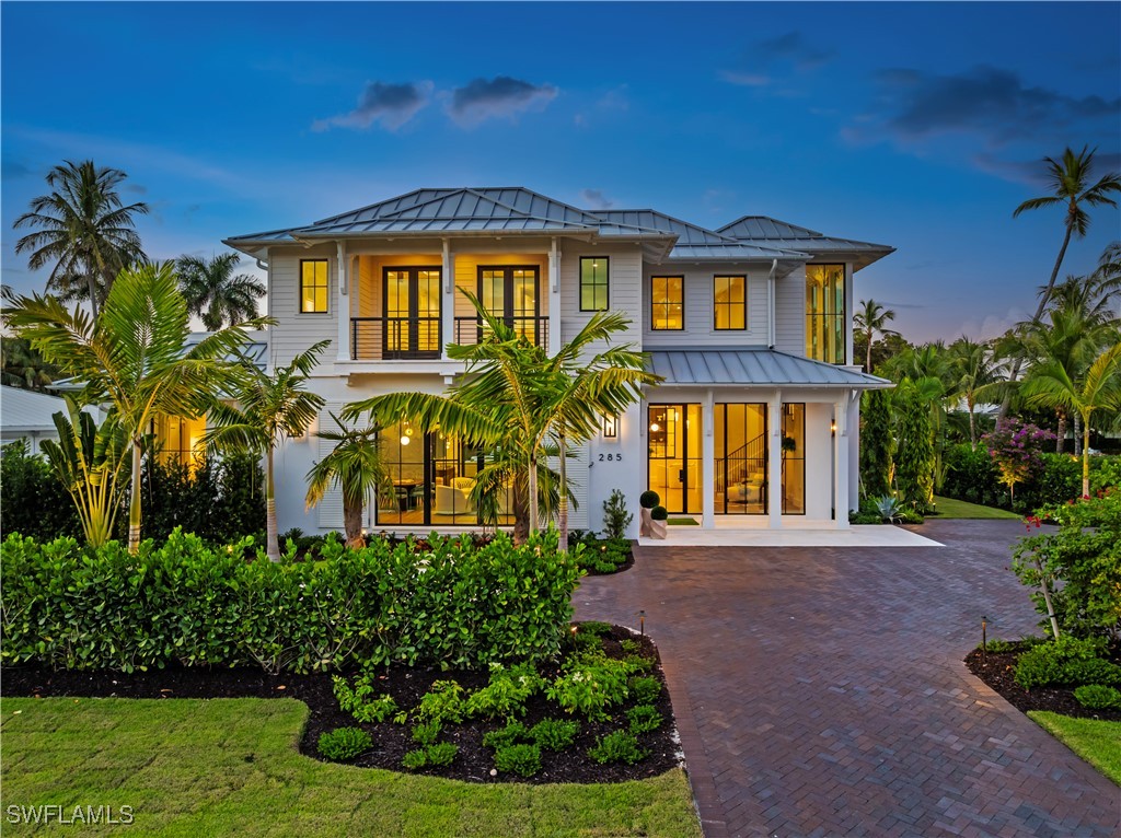 5 bed home in Naples