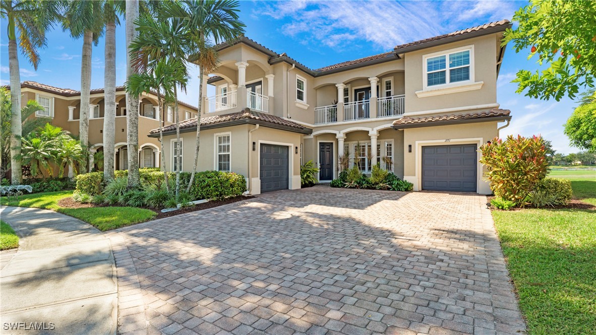 5 bed home in Naples