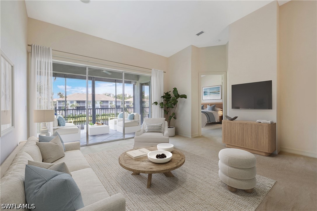 2 bed home in Naples