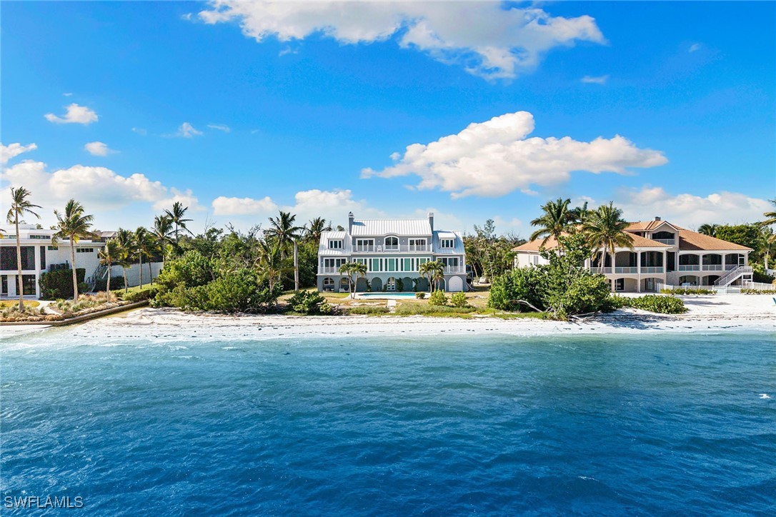 4 bed home in Sanibel