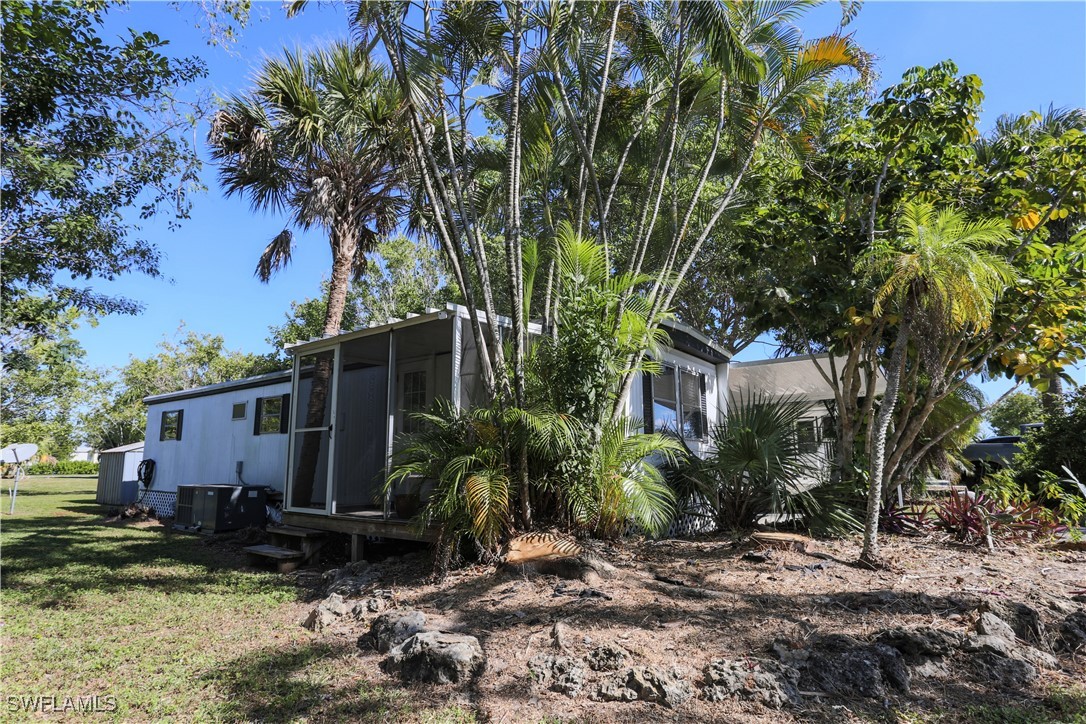 2 bed home in Naples
