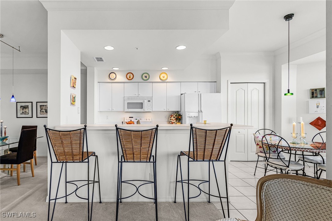 2 bed home in Naples