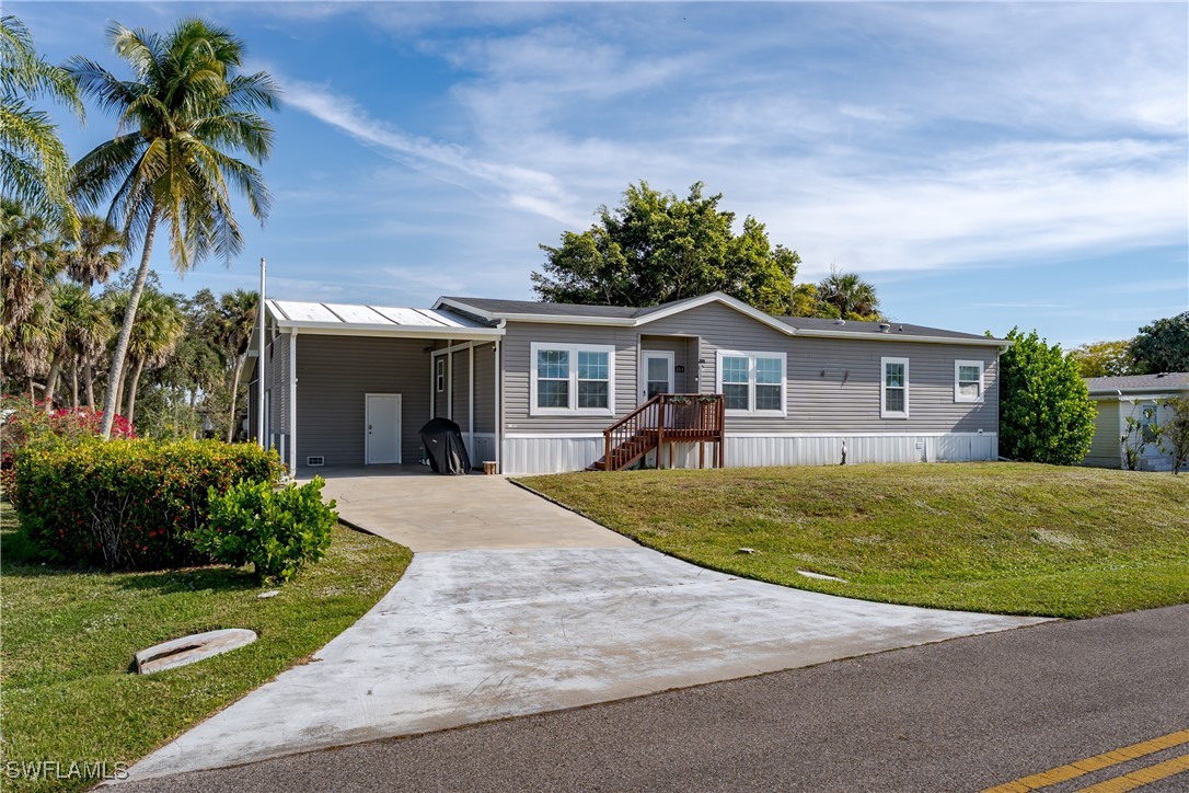 3 bed home in Naples