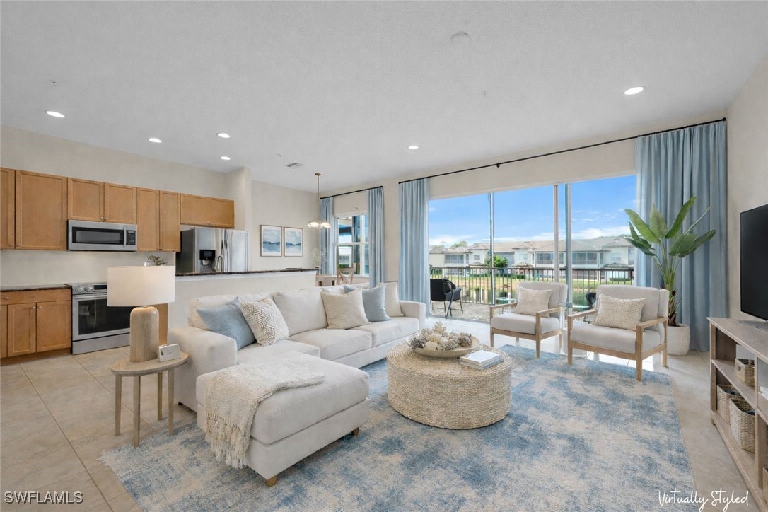 3 bed home in Estero