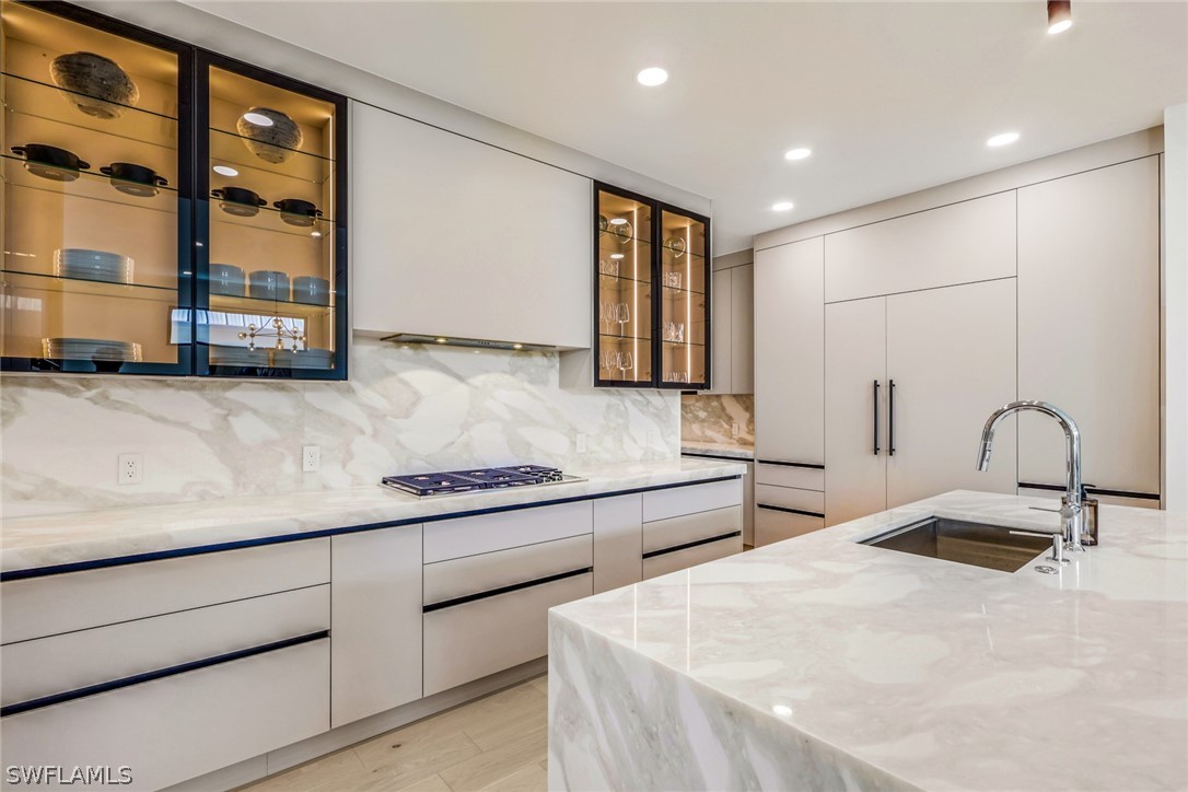 4 bed home in Naples