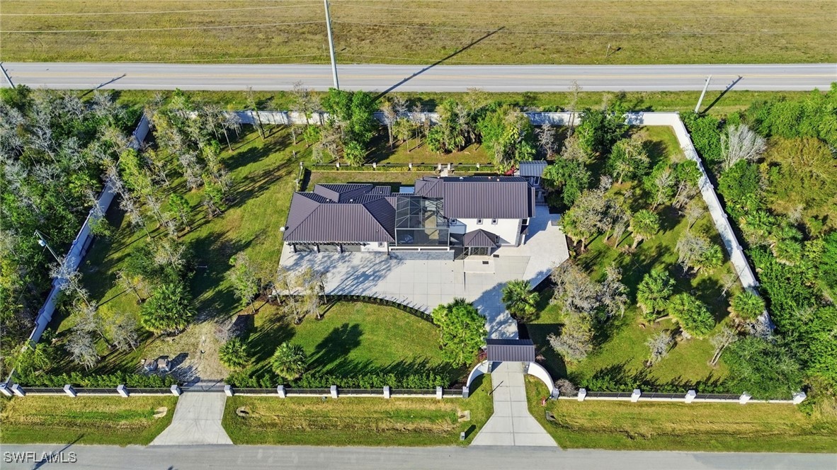 3 bed home in Naples
