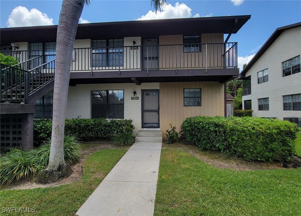 2 bed home in Naples
