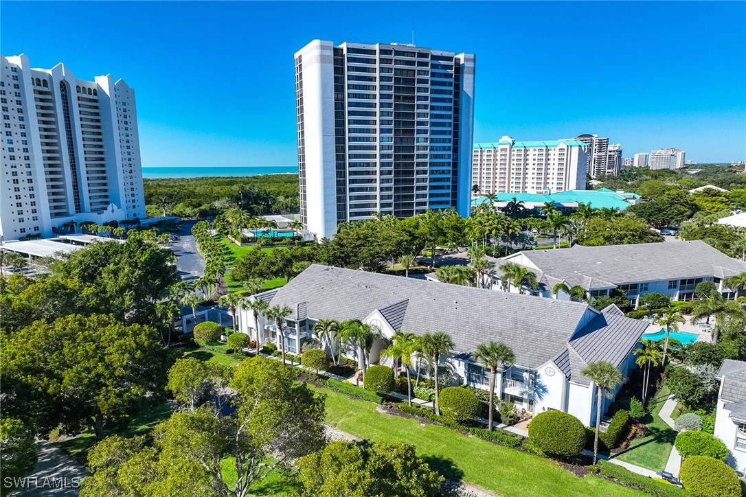 3 bed home in Naples