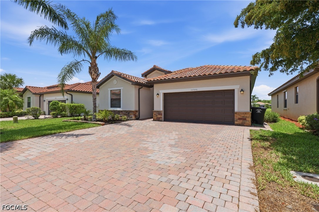 4 bed home in Fort Myers