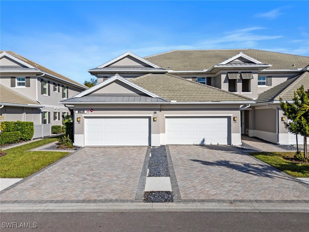 3 bed home in Naples