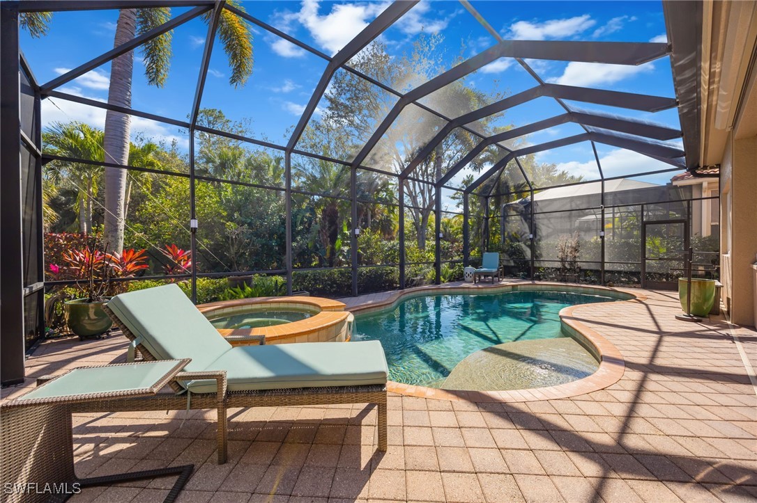 3 bed home in Naples