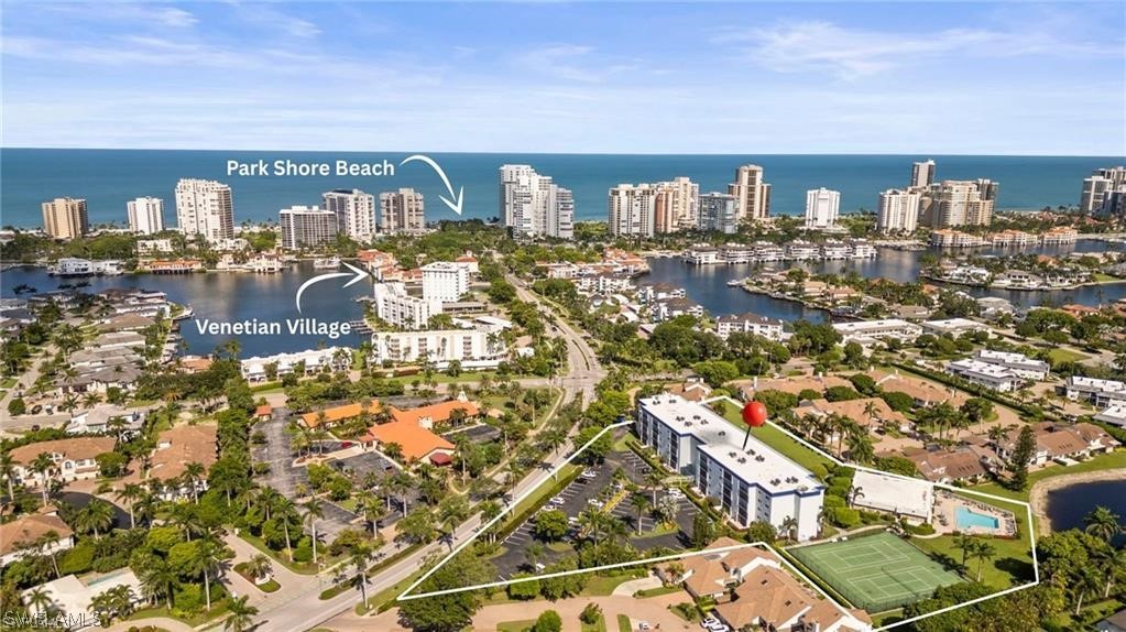 1 bed home in Naples