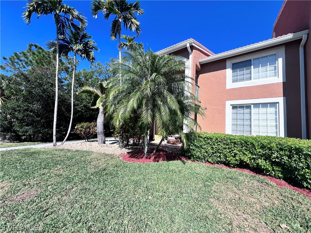 1 bed home in Naples