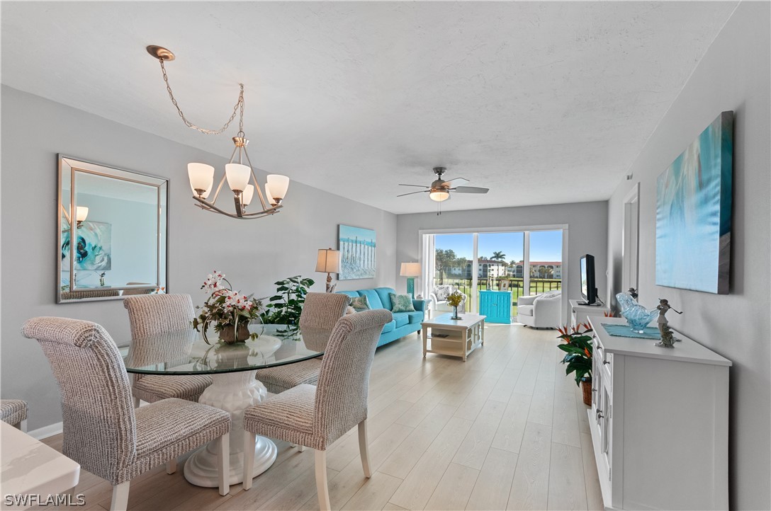 2 bed home in Naples