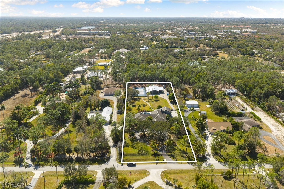 5 bed home in Naples