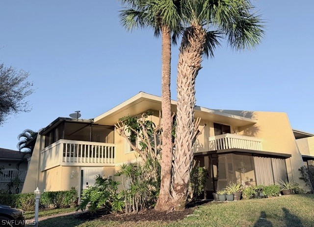 2 bed home in Naples