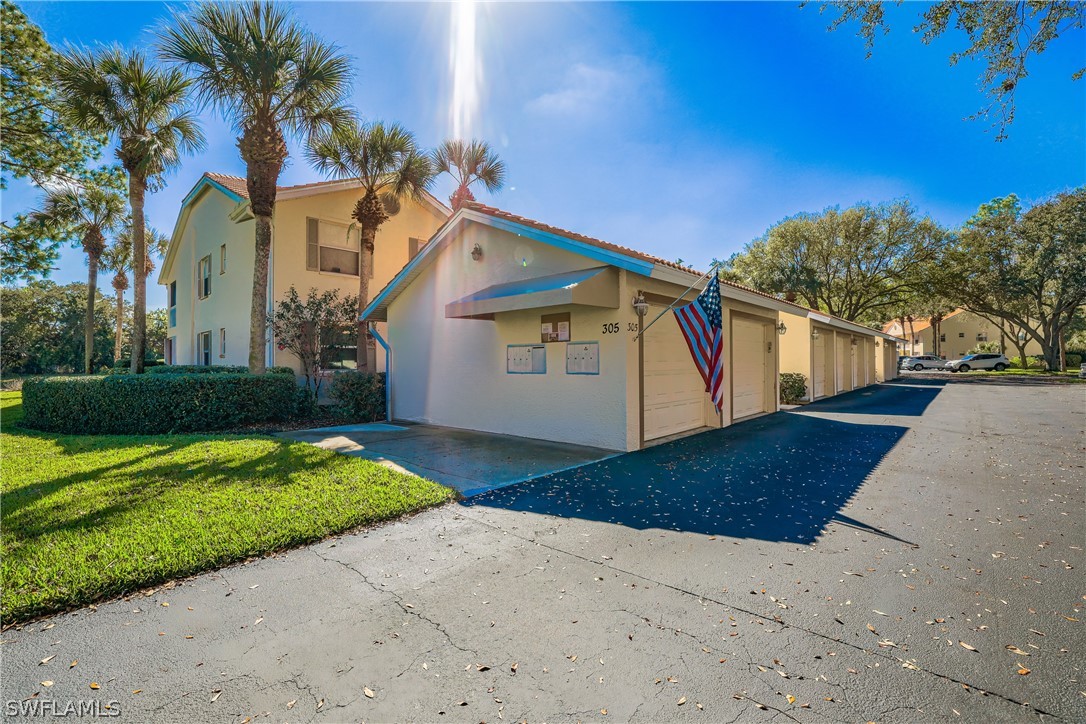 3 bed home in Naples