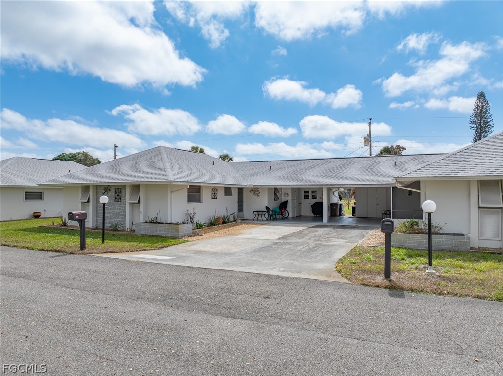 2 bed home in Lehigh Acres