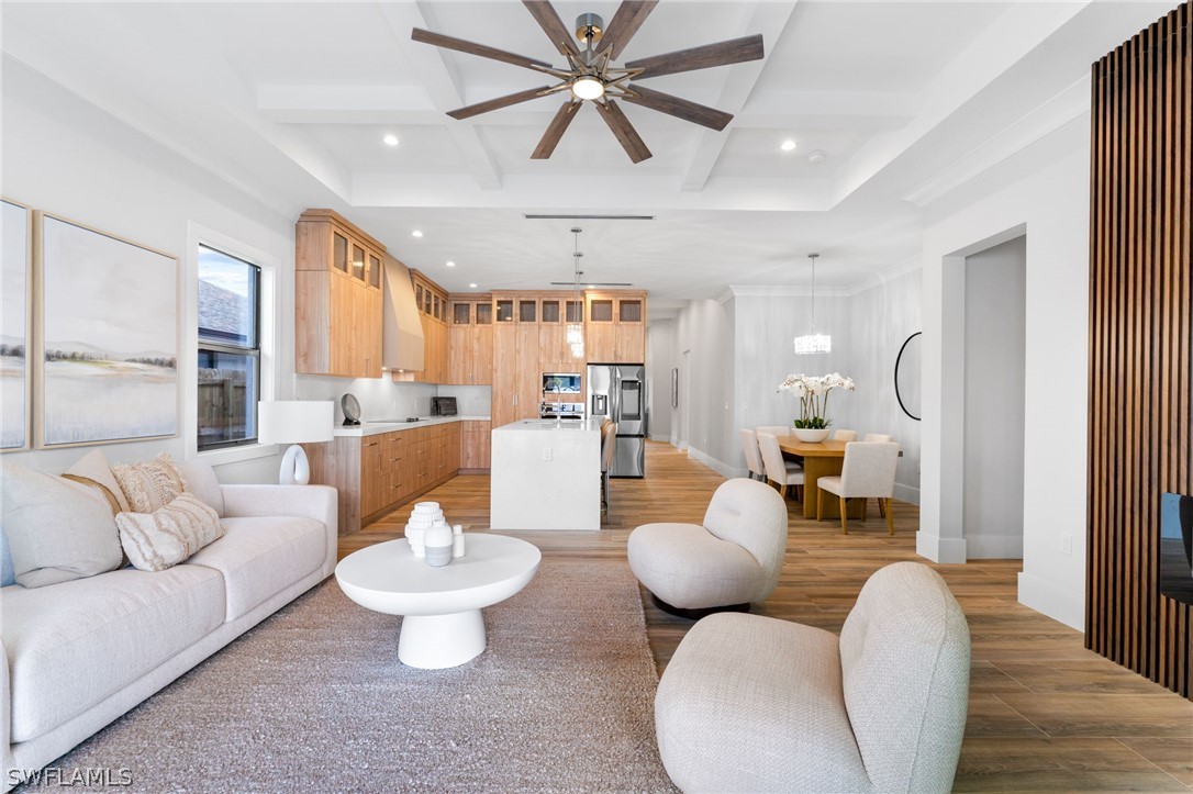 5 bed home in Naples