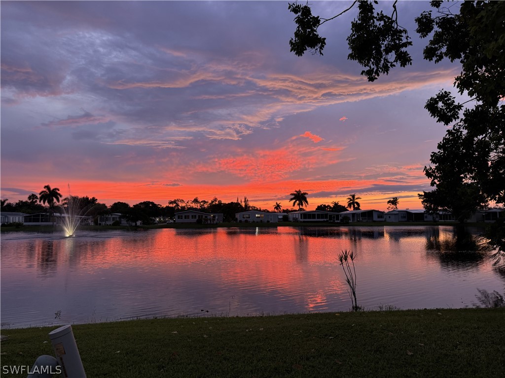 2 bed home in Naples