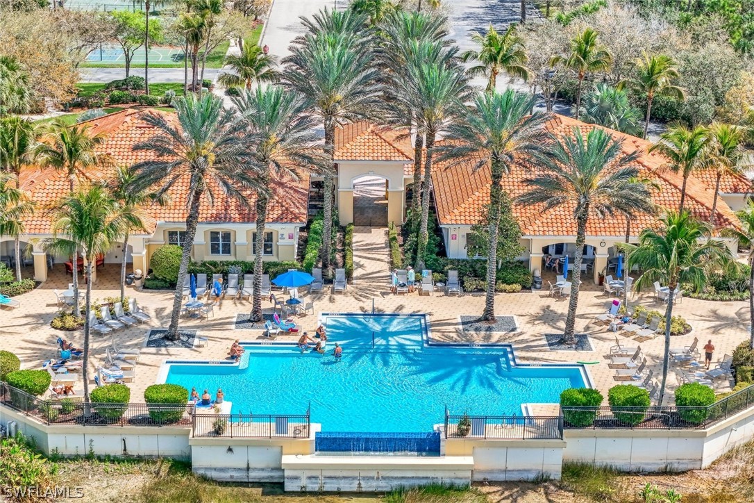 3 bed home in Naples