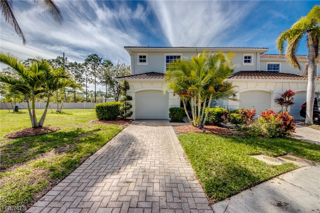 3 bed home in Lehigh Acres