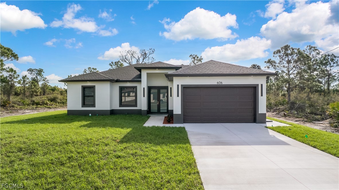 4 bed home in Lehigh Acres