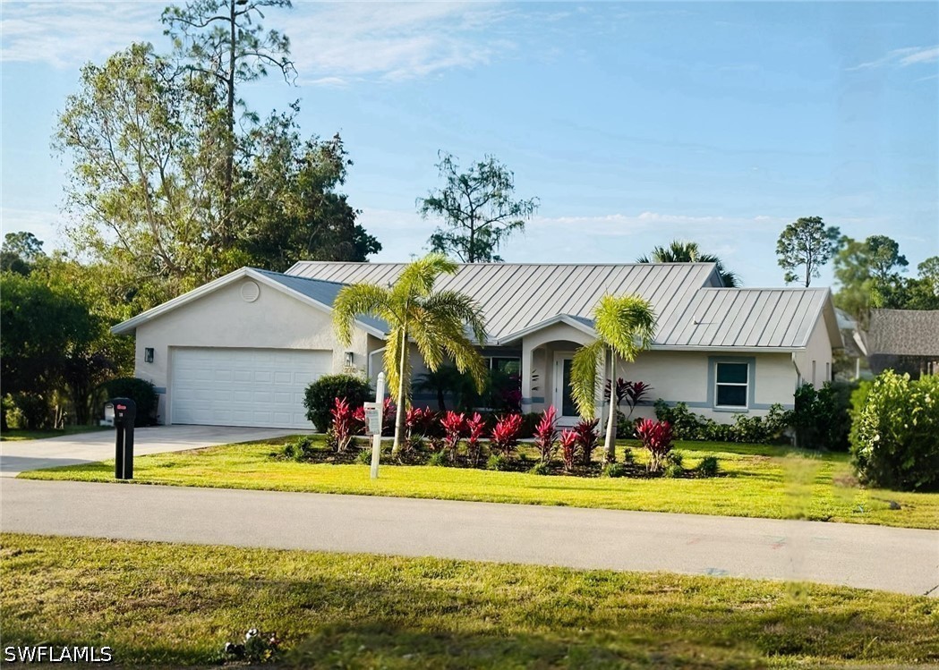 3 bed home in Naples