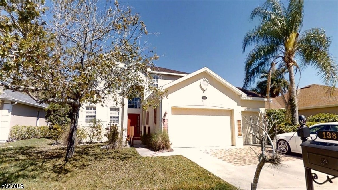 4 bed home in Naples