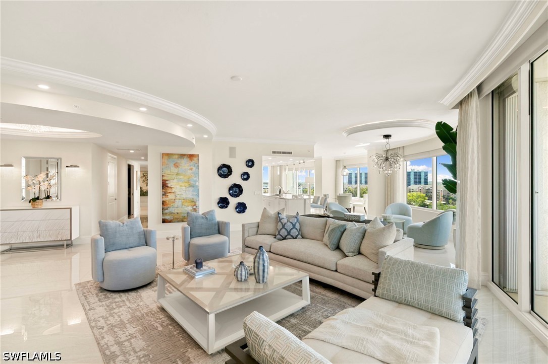 3 bed home in Naples