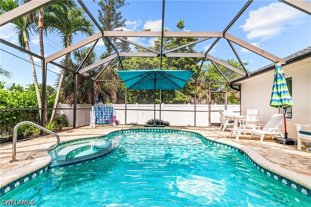 3 bed home in Naples