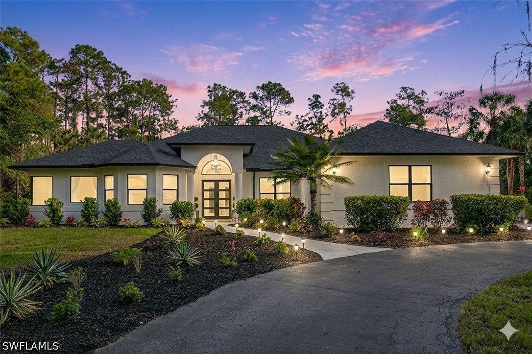 6 bed home in Naples