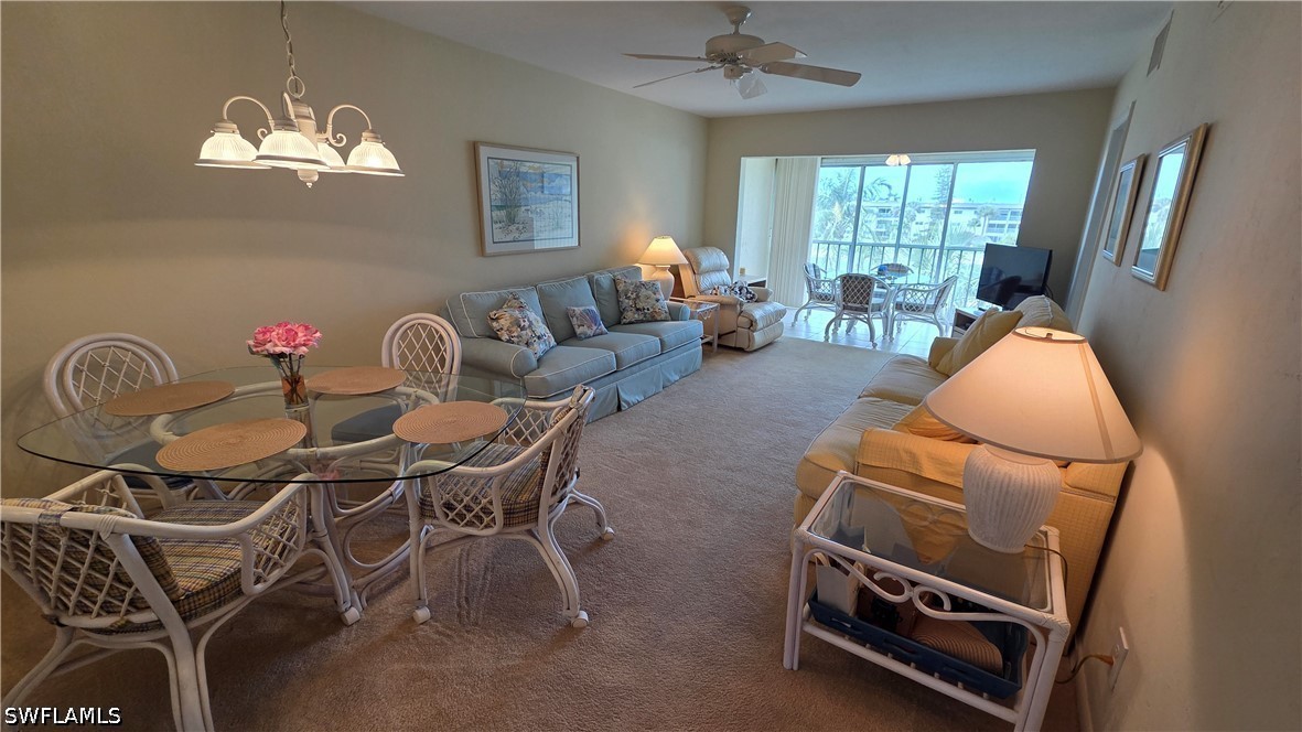 2 bed home in Naples