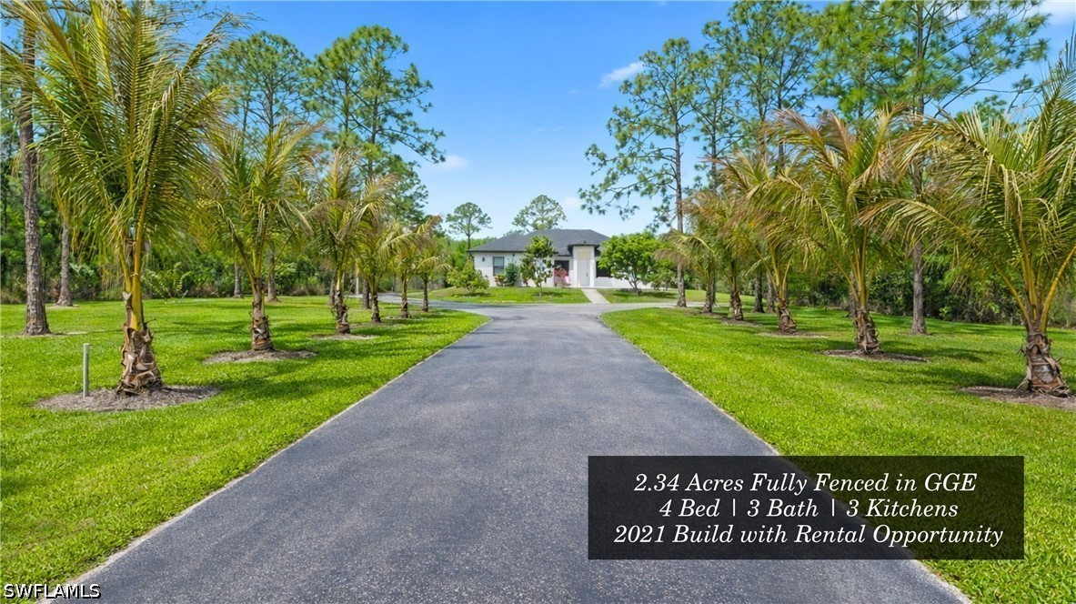 4 bed home in Naples