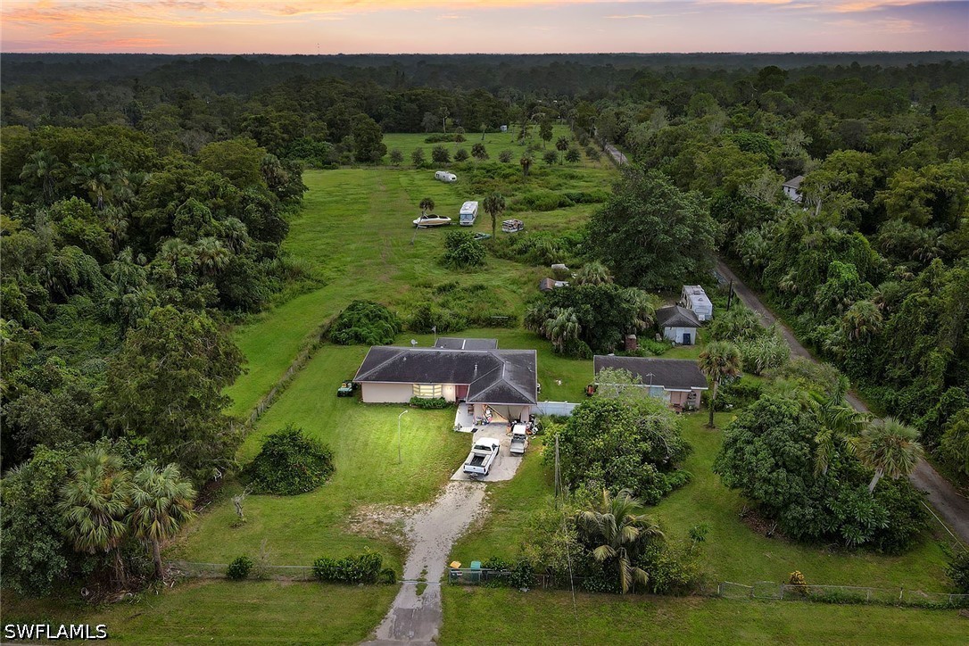 2 bed home in Naples