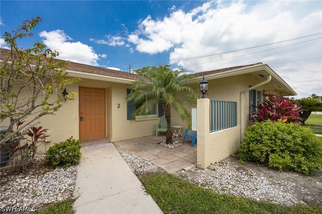 2 bed home in Naples