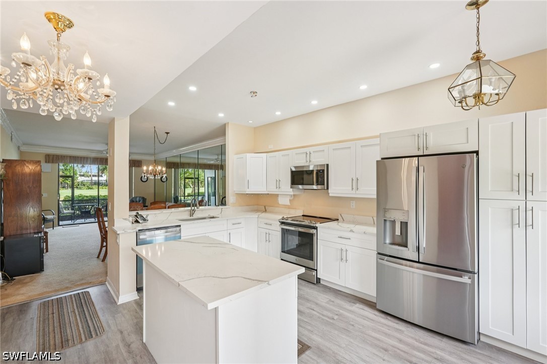2 bed home in Naples