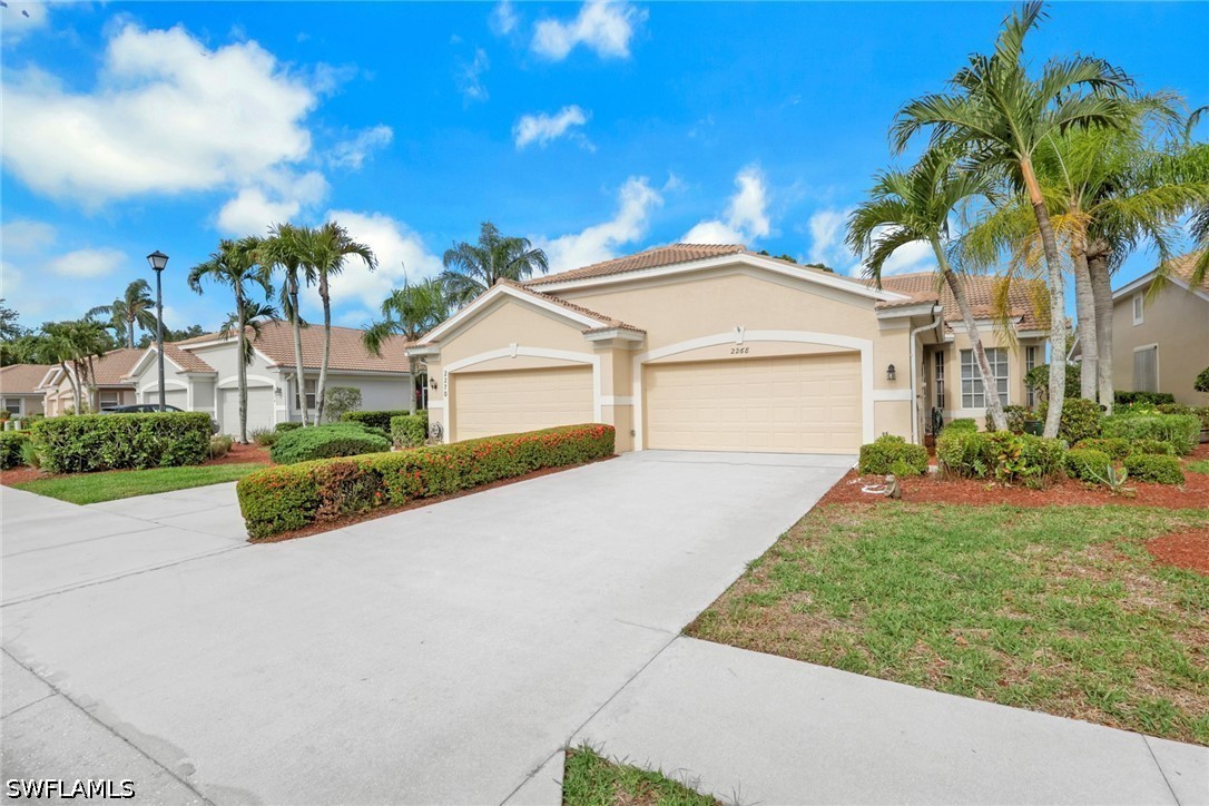 2 bed home in Lehigh Acres