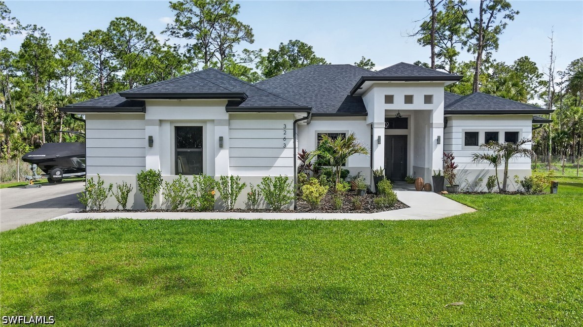 4 bed home in Naples
