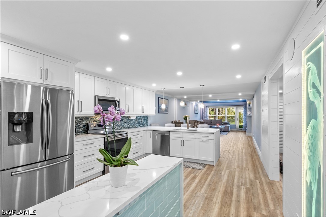 2 bed home in Naples