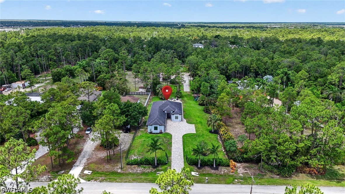 4 bed home in Naples