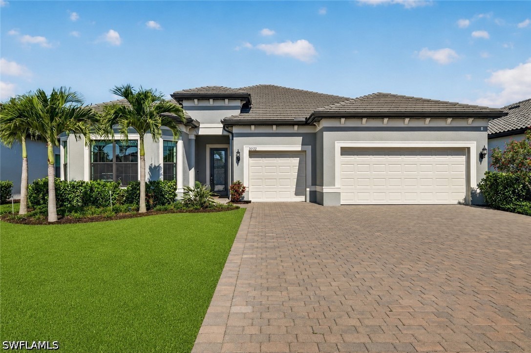 3 bed home in Estero