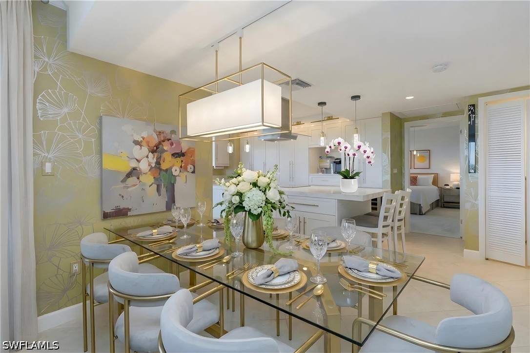 2 bed home in Naples