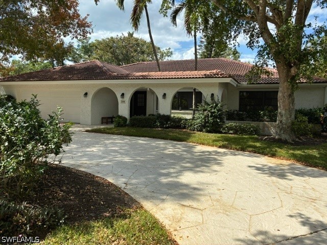 3 bed home in Naples